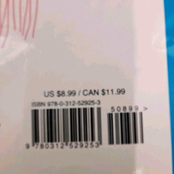 Priddy Books Alphaprints "Sea Life" Board Book - Picture 3 of 3